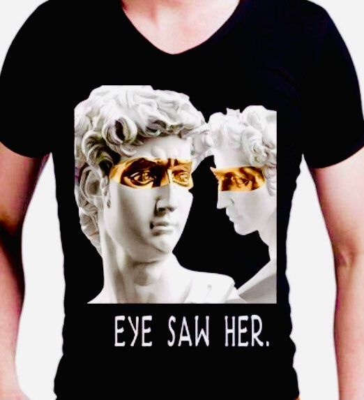 GOLDEN EYES TEE - BLACK