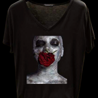 KISS FROM A ROSE TEE - BLACK